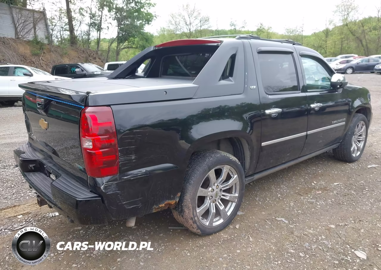 2012 Chevrolet Avalanche 1500 Ltz VIN:3GNTKGE71CG140958 - 4