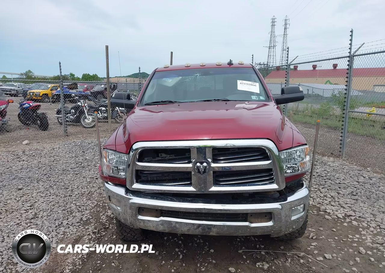 2015 Ram 2500 Slt VIN:3C6UR5DJXFG628148 - 13