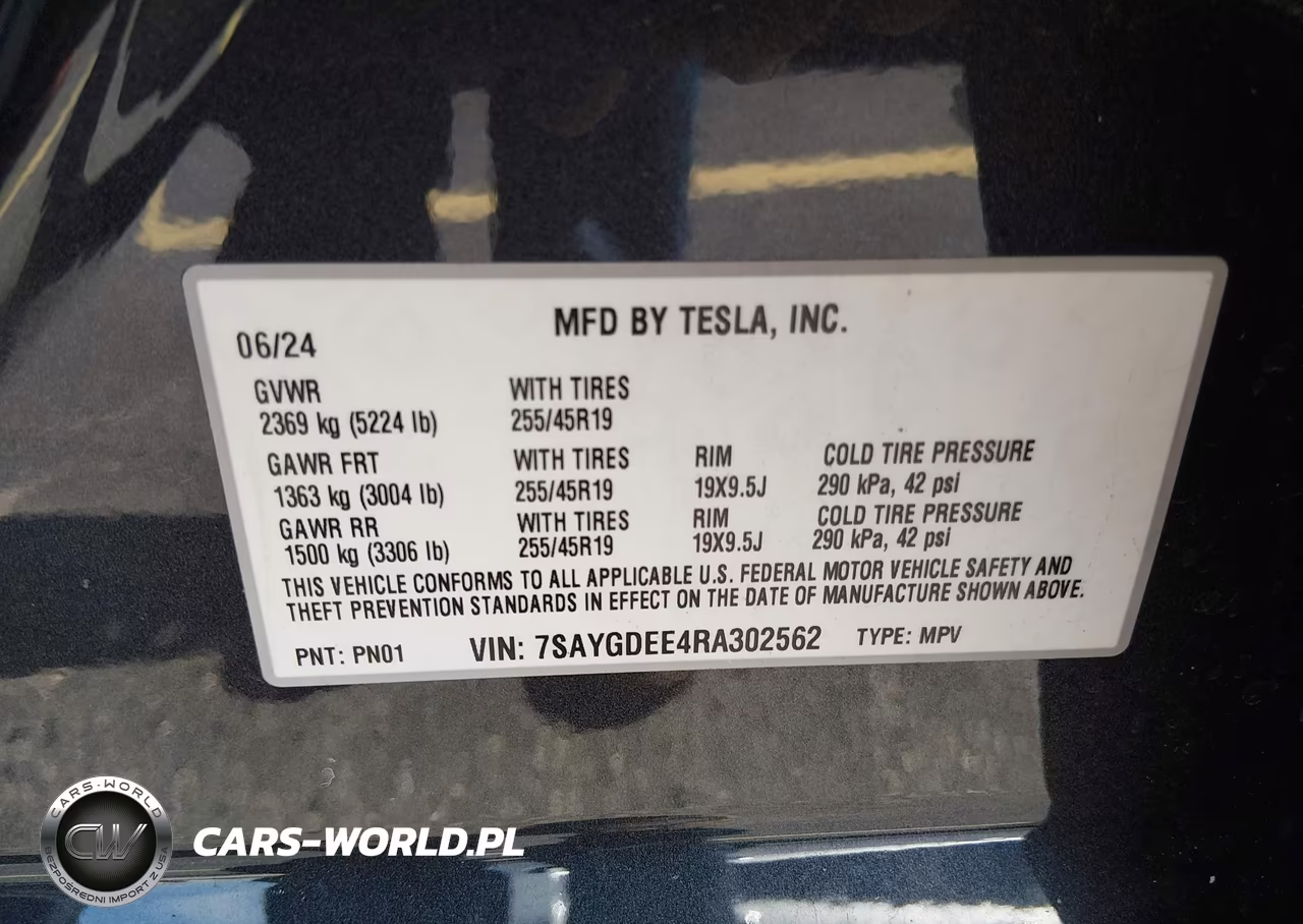 2024 Tesla Model Y Long Range Dual Motor All-Wheel Drive VIN:7SAYGDEE4RA302562 - 9
