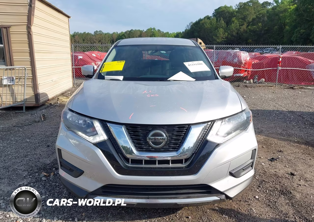 2018 Nissan Rogue S VIN:KNMAT2MT2JP547114 - 13