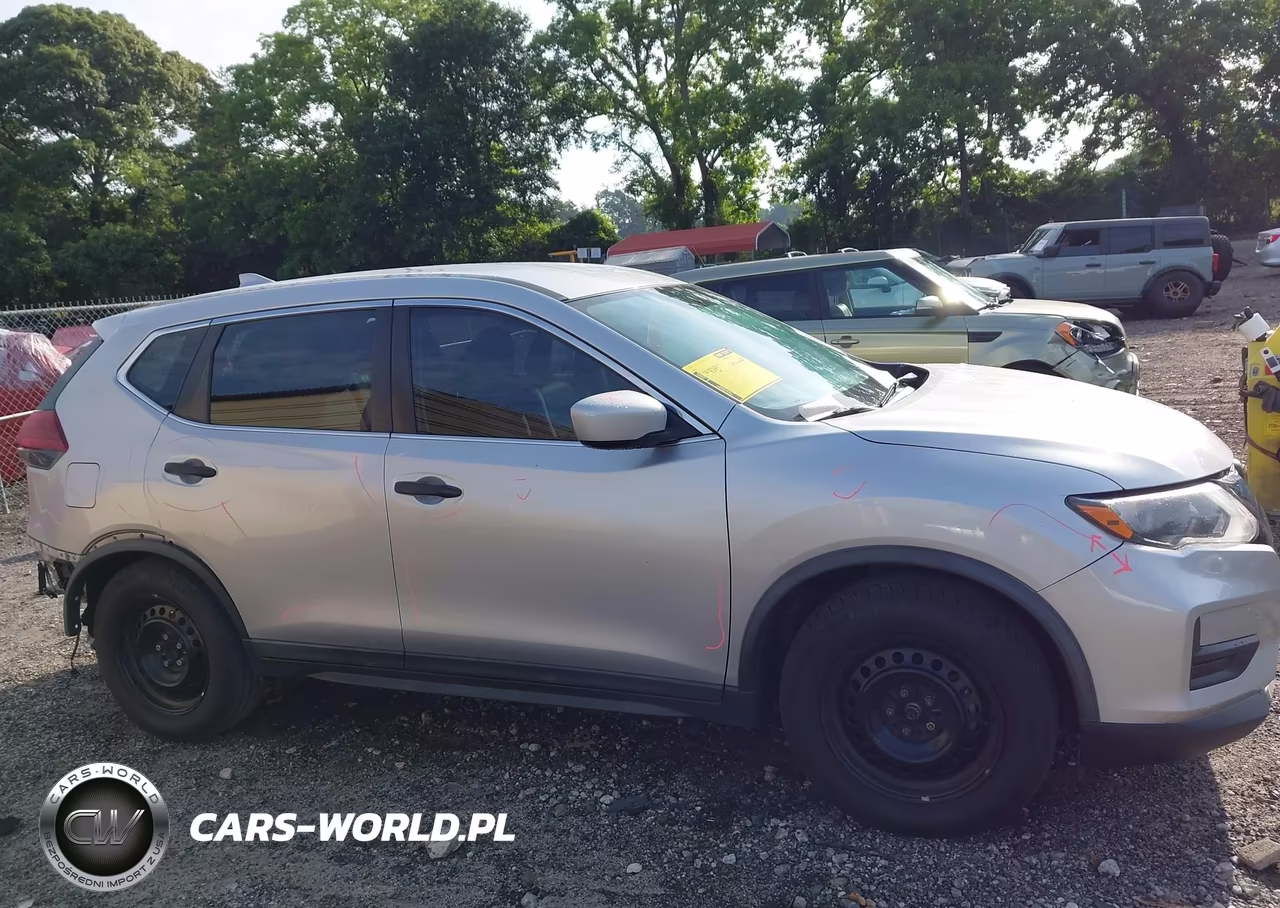 2018 Nissan Rogue S VIN:KNMAT2MT2JP547114 - 14
