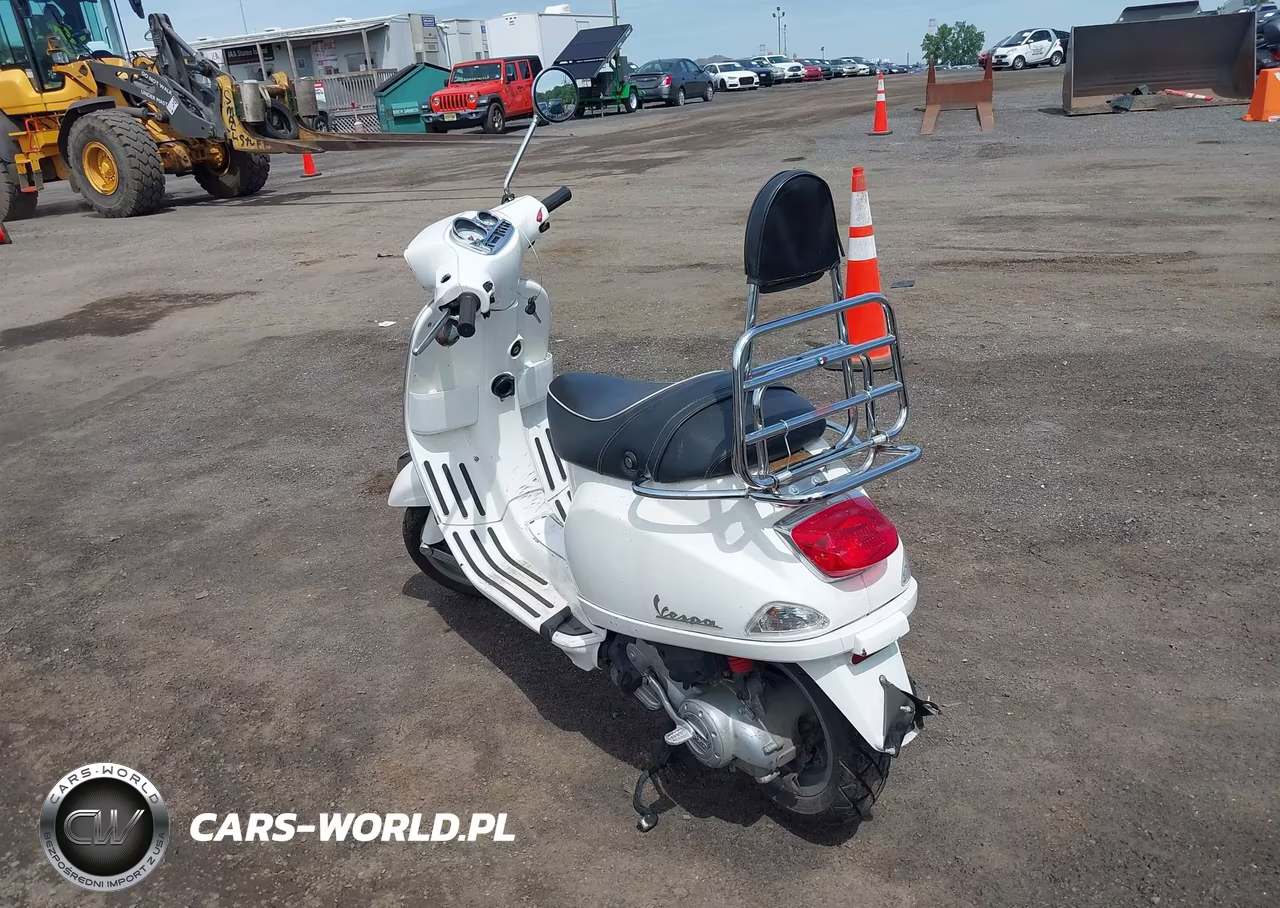 2009 Vespa Lx 50 VIN:ZAPC386B895500241 - 3