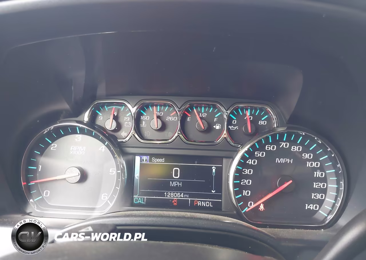 2018 Chevrolet Silverado 1500 1Lt VIN:3GCUKREC6JG437145 - 7