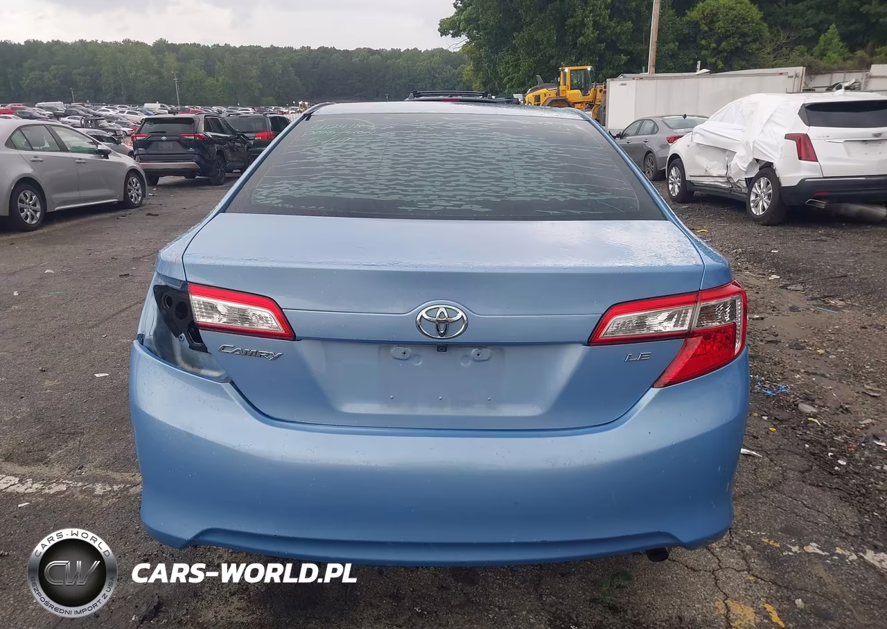 2014 Toyota Camry Le VIN:4T1BF1FK8EU744446 - 16