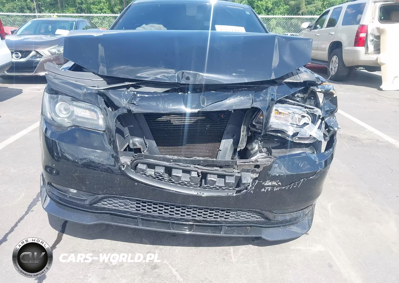 2023 Chrysler 300 300S VIN:2C3CCABG0PH561166 - 6