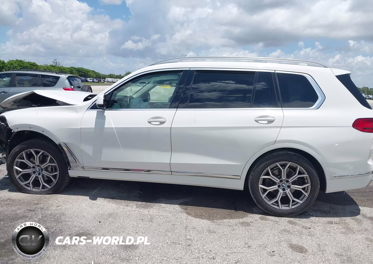 2022 BMW X7 xDrive40I VIN:5UXCW2C08N9L23894 - 14