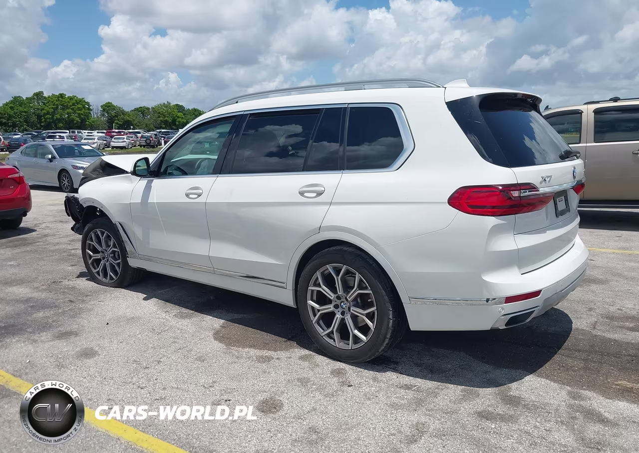 2022 BMW X7 xDrive40I VIN:5UXCW2C08N9L23894 - 3