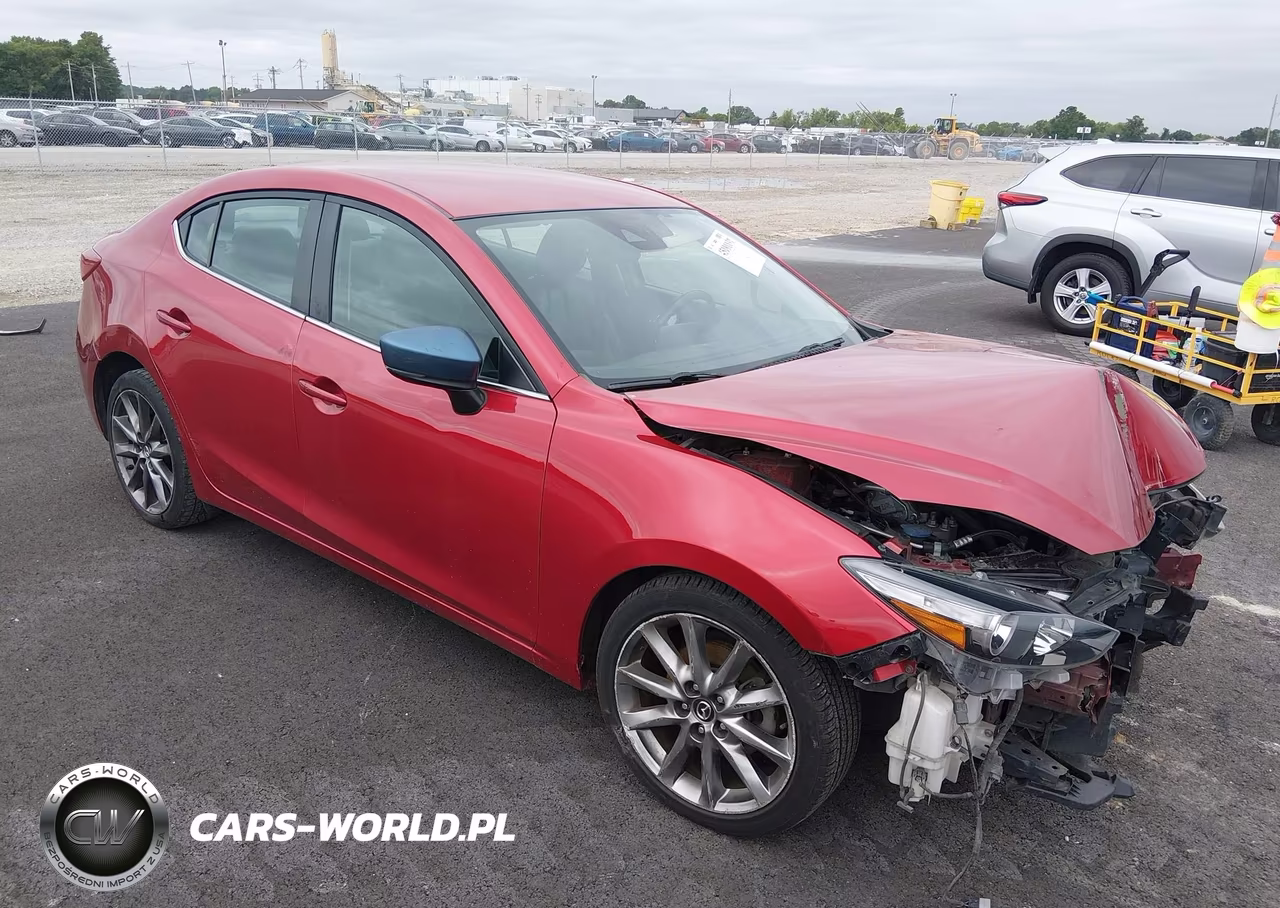 2018 Mazda Mazda3 Touring – zdjęcie 1 z 17