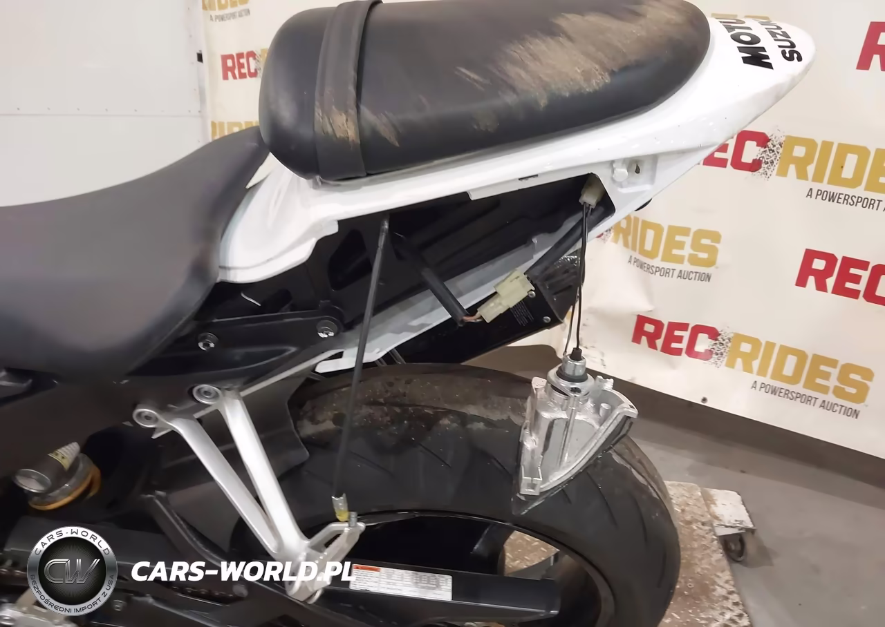 2006 Suzuki Gsx-R1000 VIN:JS1GT76A362113012 - 17