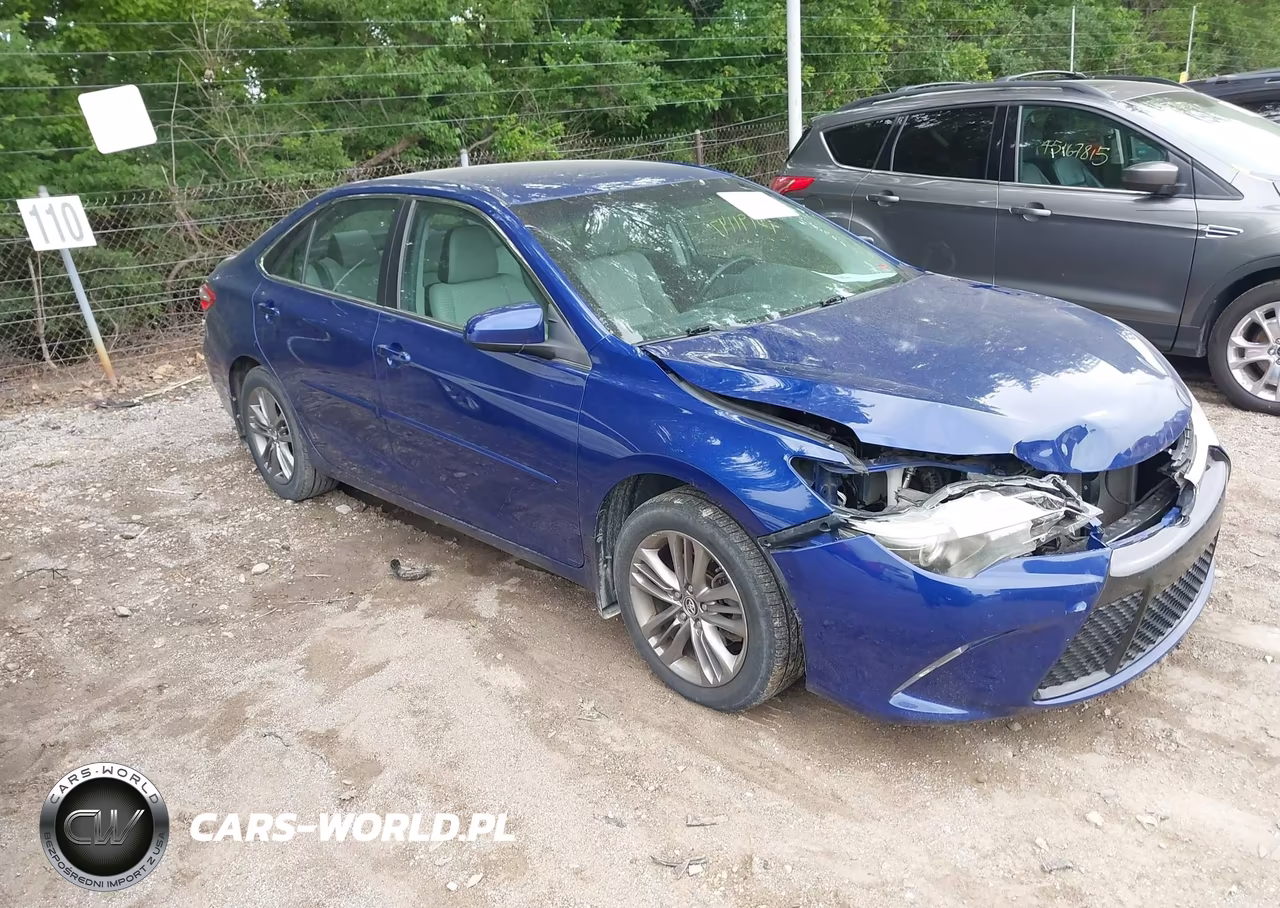 2015 Toyota Camry Se – zdjęcie 1 z 16