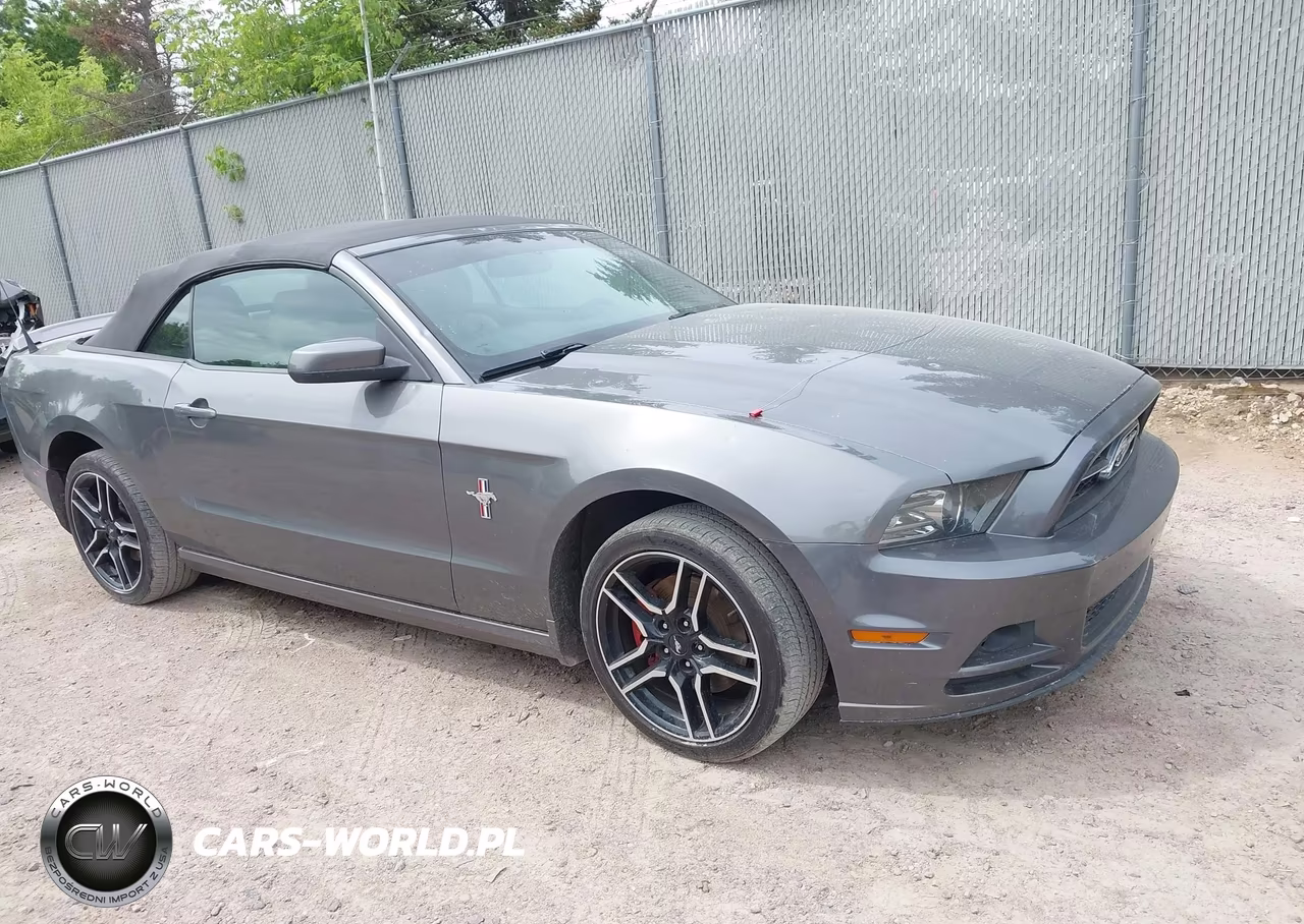 2013 Ford Mustang V6 Premium