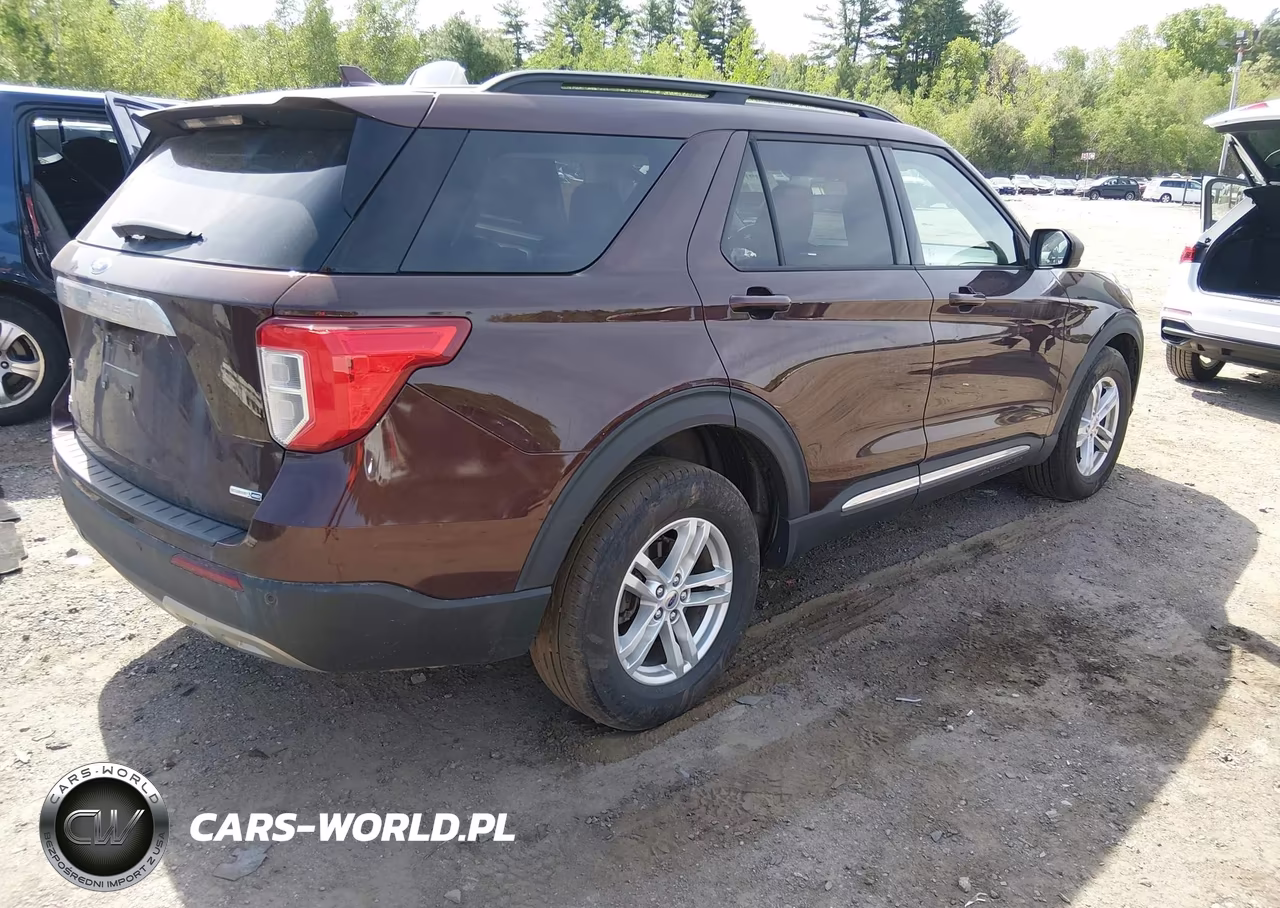 2020 Ford Explorer Xlt VIN:1FMSK8DH9LGC38888 - 4
