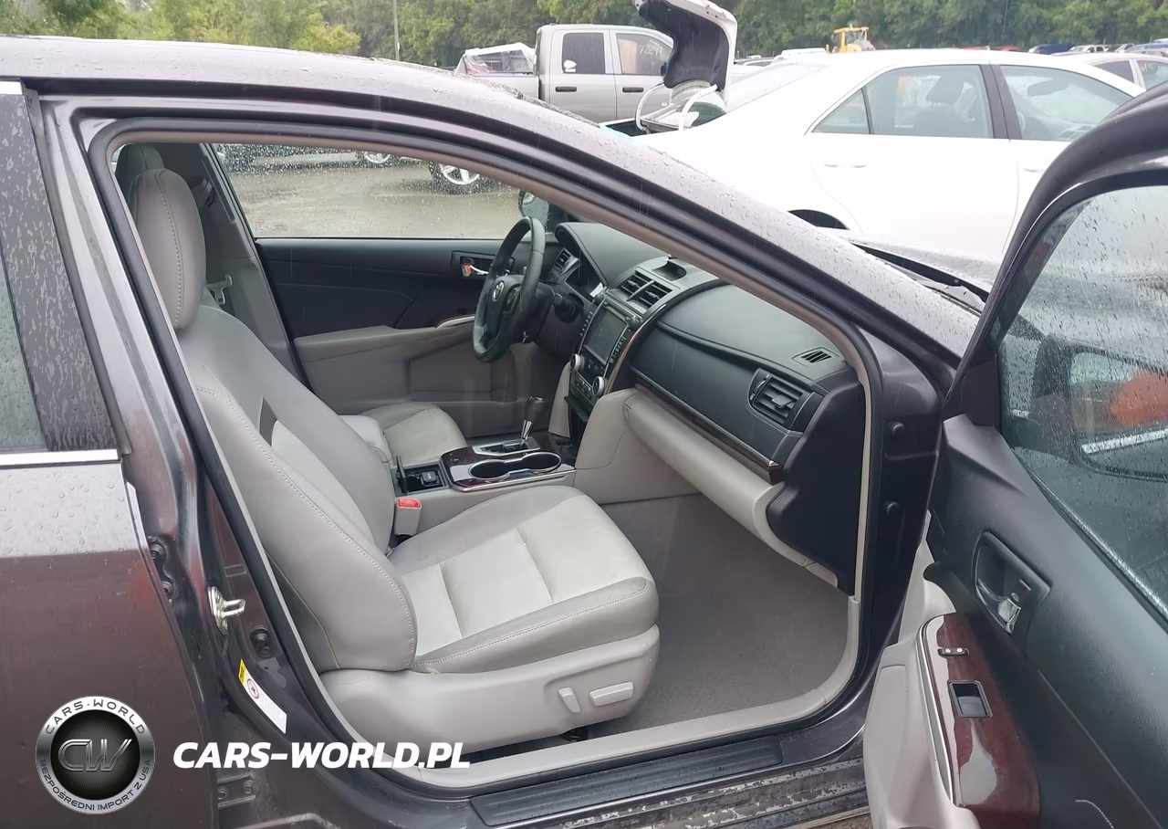 2014 Toyota Camry Xle VIN:4T1BF1FK1EU862810 - 5