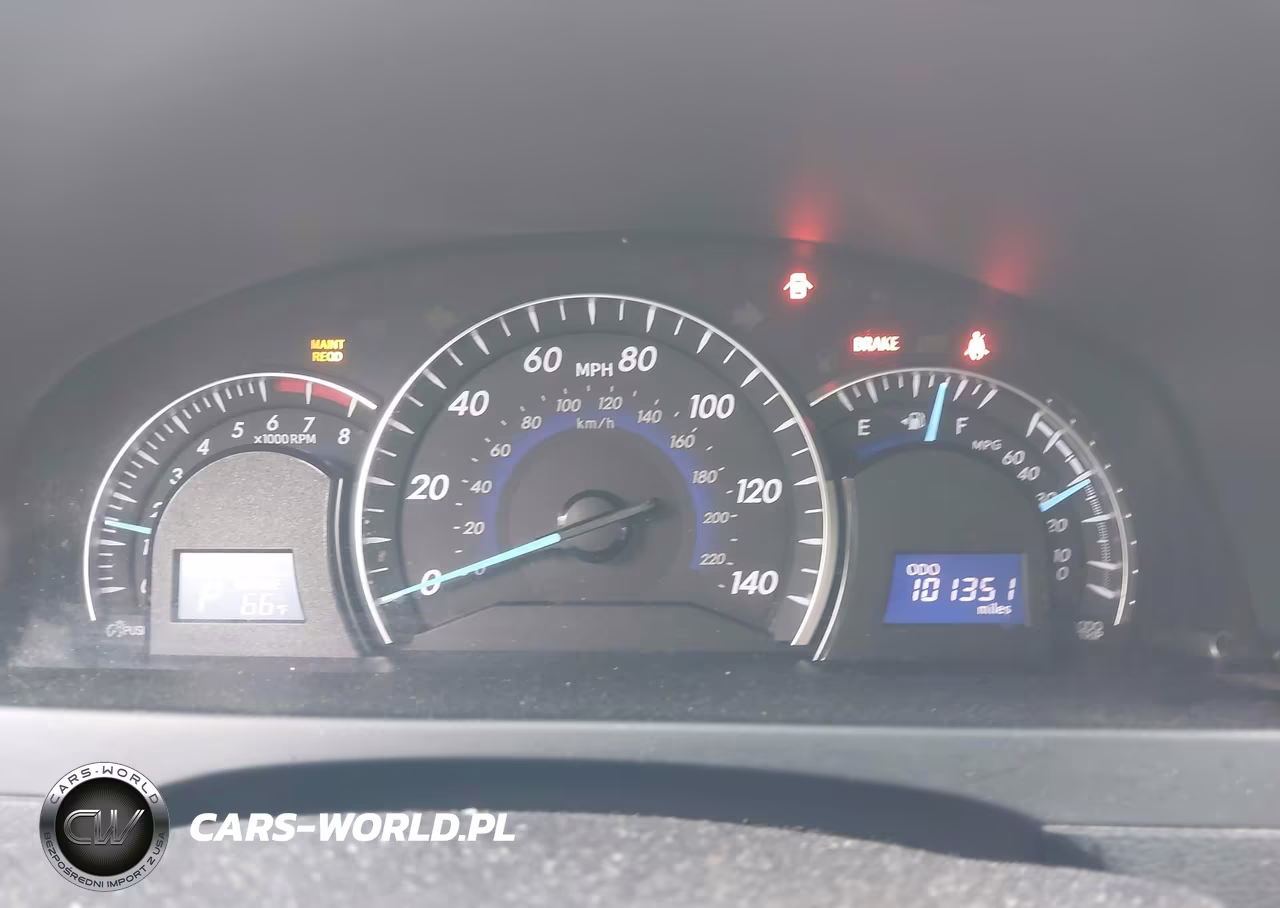 2014 Toyota Camry Xle VIN:4T1BF1FK1EU862810 - 7