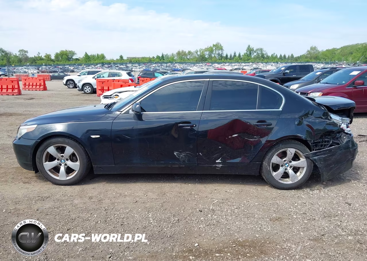 2007 BMW 530I VIN:WBANE73547CM44737 - 14