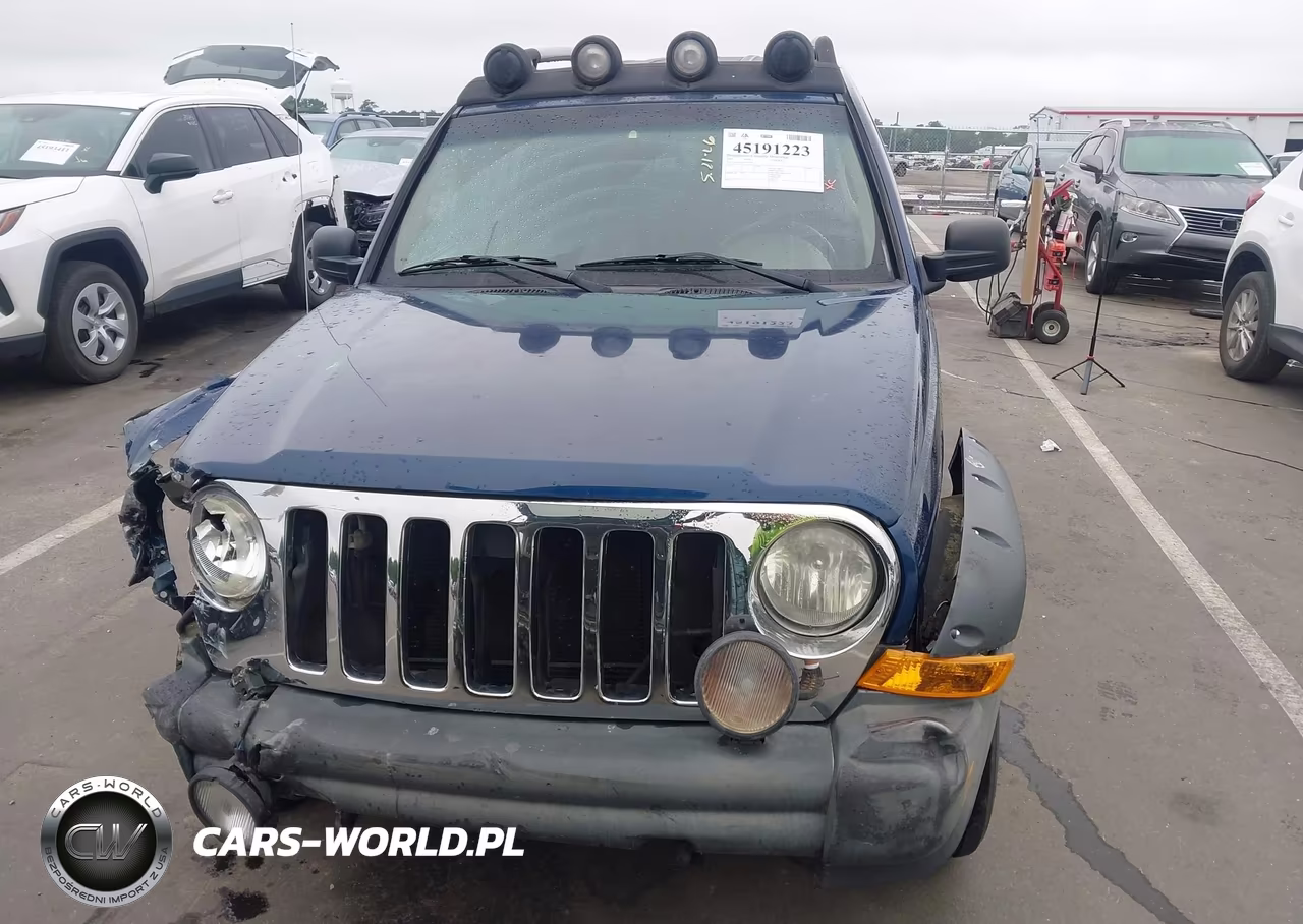 2005 Jeep Liberty Renegade VIN:1J4GK38K55W679035 - 12