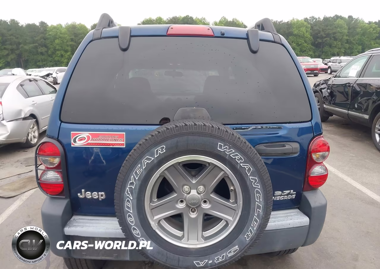 2005 Jeep Liberty Renegade VIN:1J4GK38K55W679035 - 16