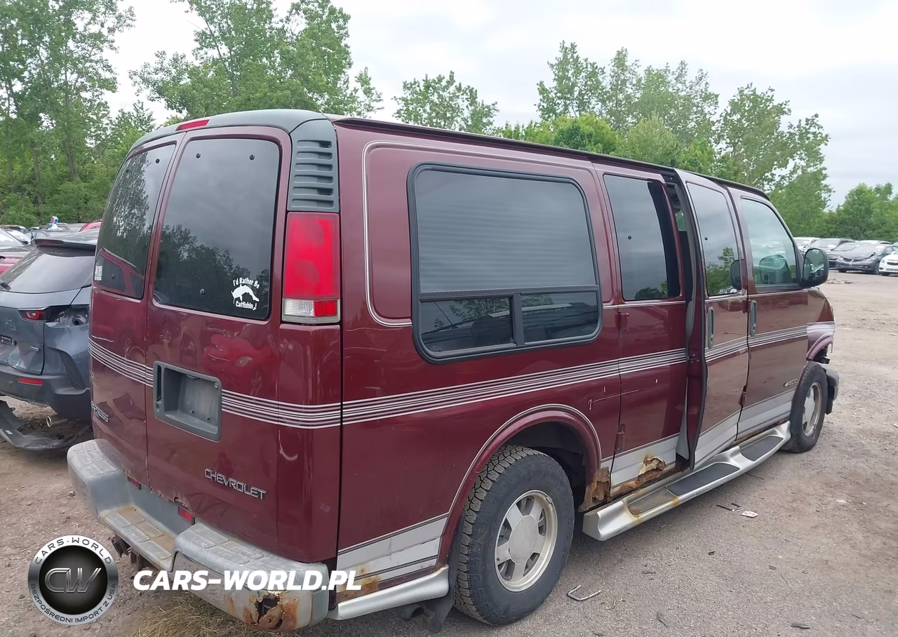 1999 Chevrolet Express VIN:1GBFG15R4X1036916 - 4