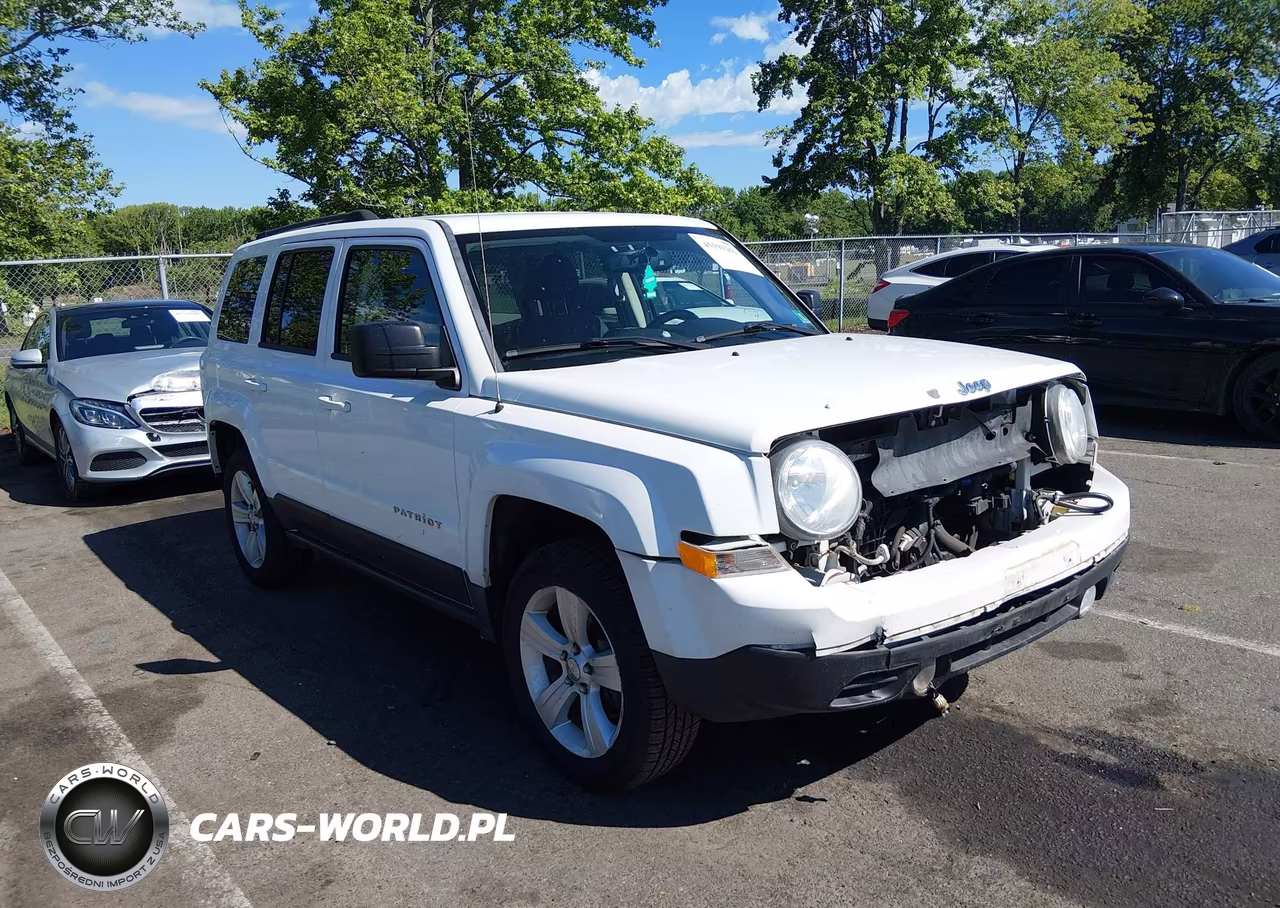 2014 Jeep Patriot Latitude – zdjęcie 1 z 16