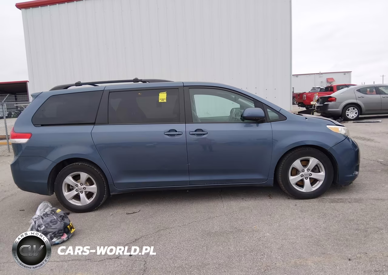 2014 Toyota Sienna Le V6 8 Passenger VIN:5TDKK3DC5ES495566 - 13