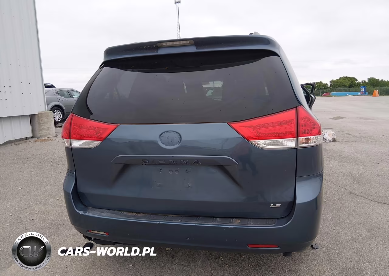 2014 Toyota Sienna Le V6 8 Passenger VIN:5TDKK3DC5ES495566 - 16