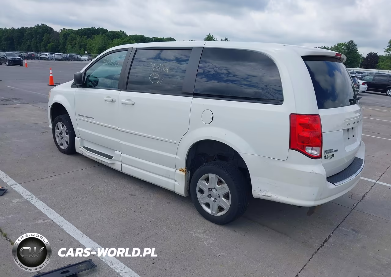 2011 Dodge Grand Caravan Express VIN:2D4RN4DG3BR794995 - 3
