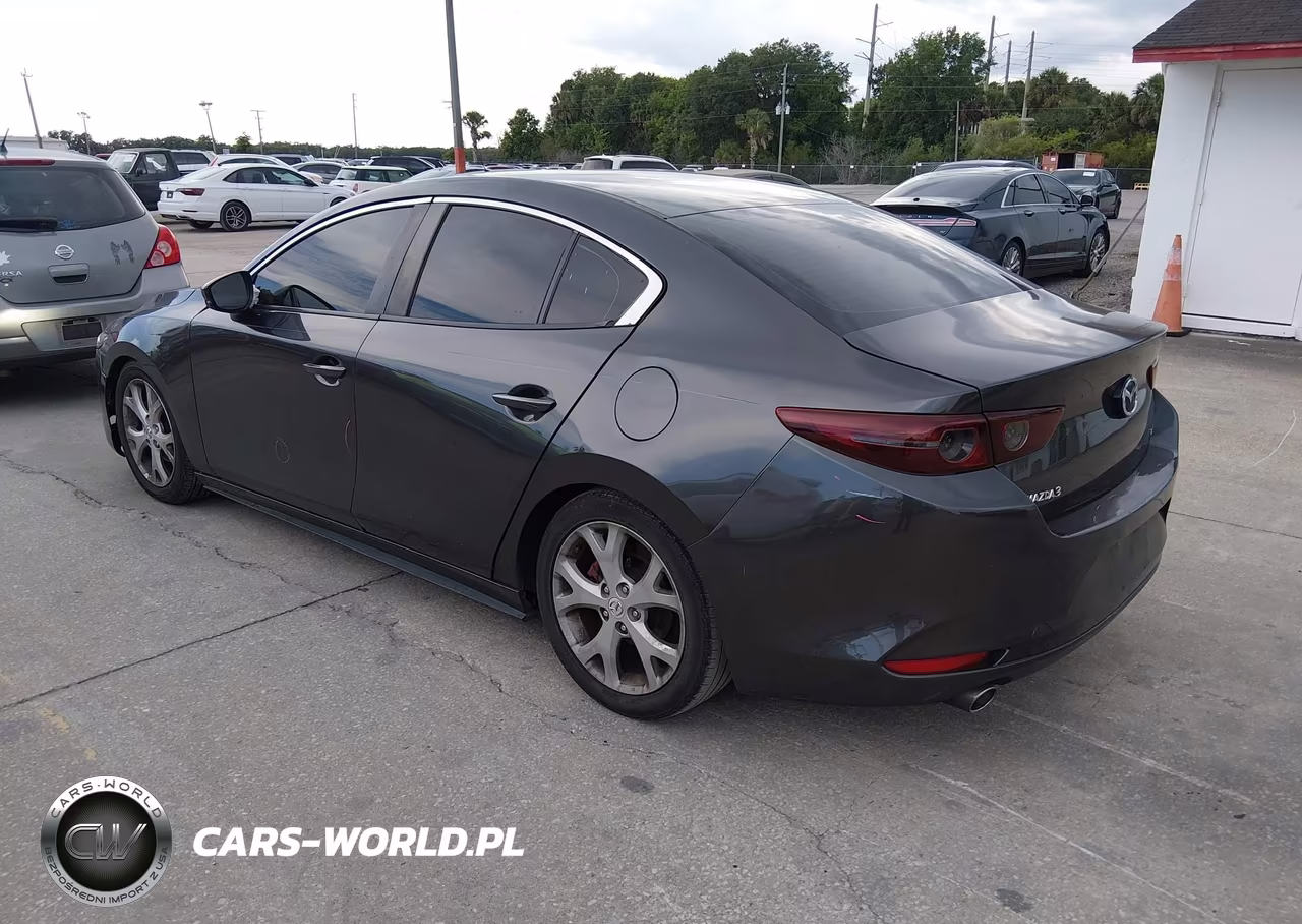 2019 Mazda Mazda3 Select Package VIN:JM1BPACL5K1108126 - 3