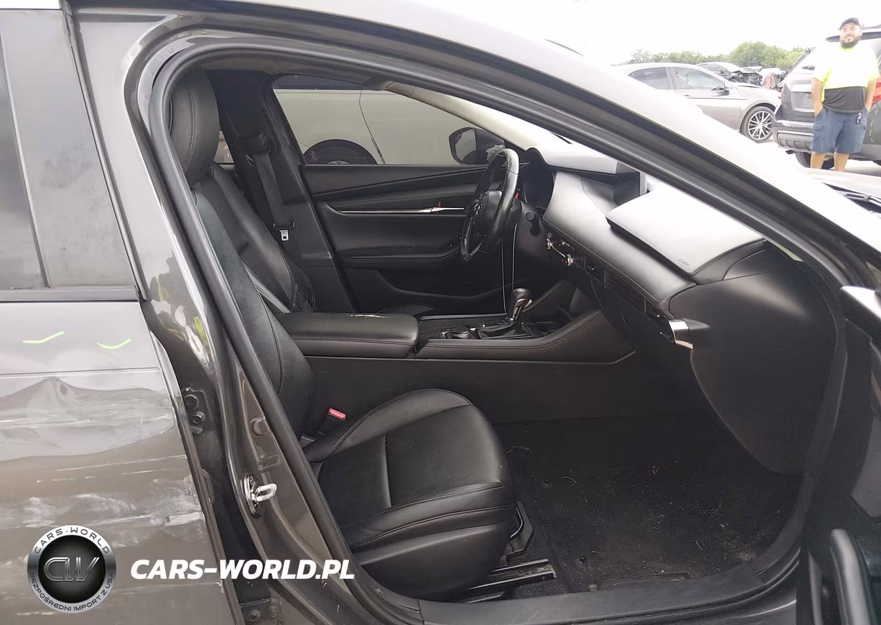 2019 Mazda Mazda3 Select Package VIN:JM1BPACL5K1108126 - 5
