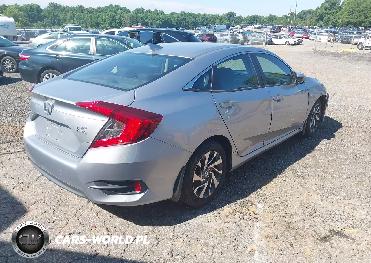 2017 Honda Civic Ex VIN:19XFC2F73HE017251 - 4