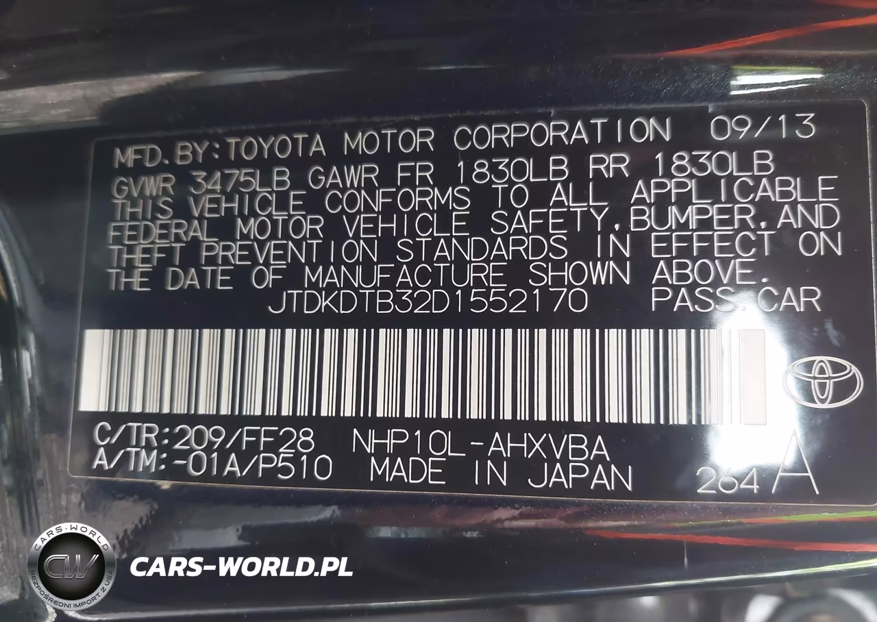 2013 Toyota Prius C Two VIN:JTDKDTB32D1552170 - 9