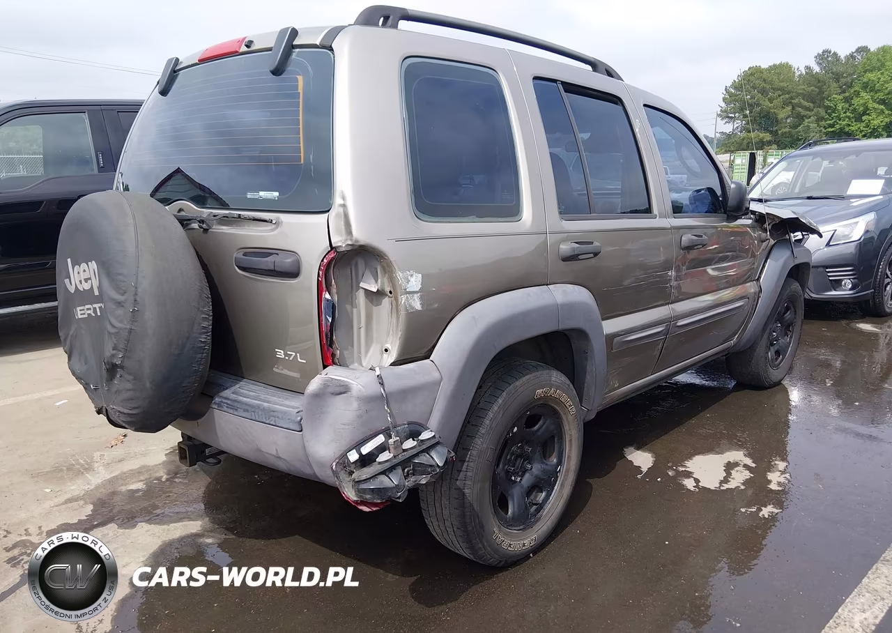 2003 Jeep Liberty Sport VIN:1J4GK48K43W637653 - 4