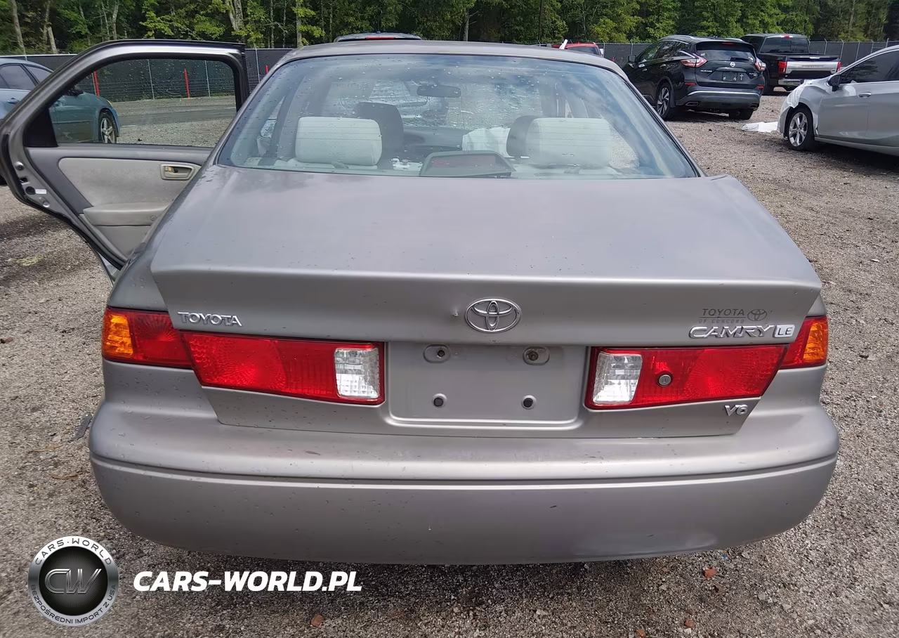 2001 Toyota Camry Le V6 VIN:4T1BF22K91U125960 - 17