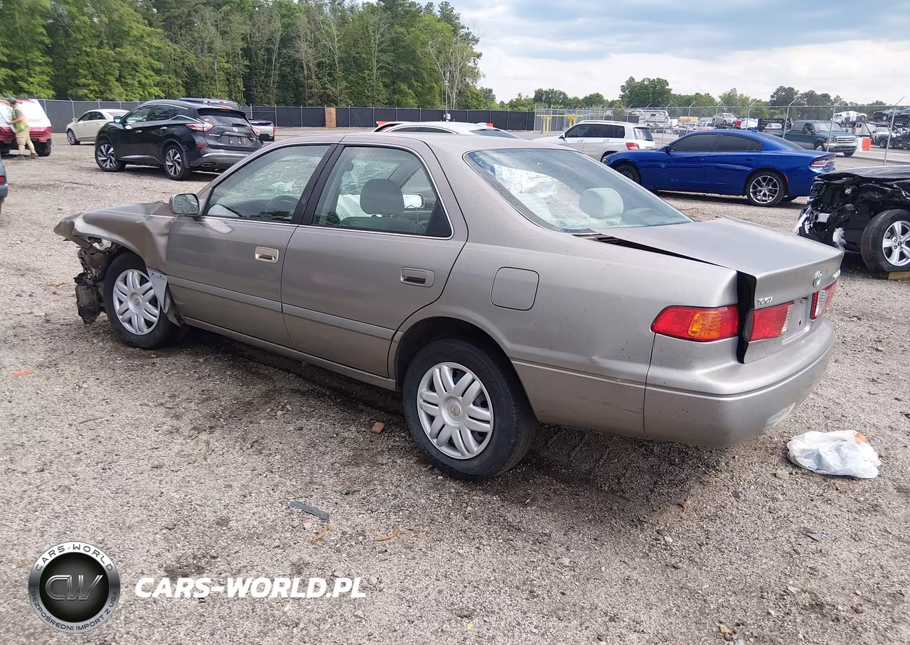 2001 Toyota Camry Le V6 VIN:4T1BF22K91U125960 - 3