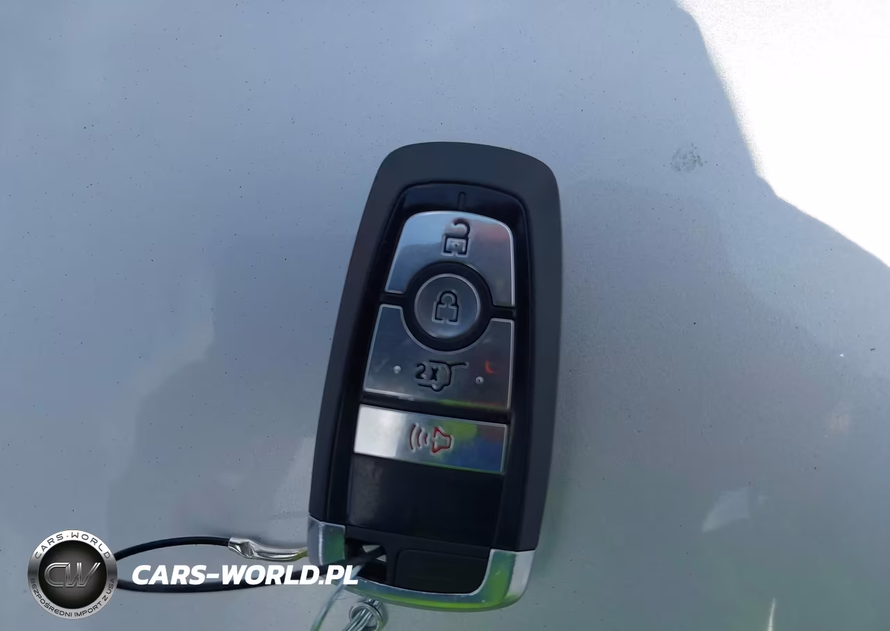 2025 Ford Escape St-Line VIN:1FMCU9MN3SUA10878 - 11