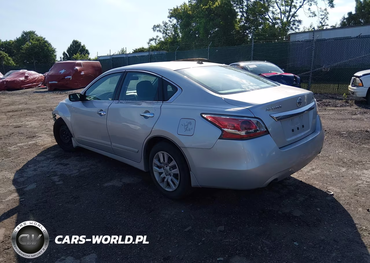 2015 Nissan Altima 2.5 S VIN:1N4AL3AP0FC117499 - 3