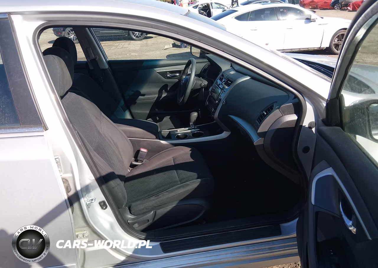 2015 Nissan Altima 2.5 S VIN:1N4AL3AP0FC117499 - 5