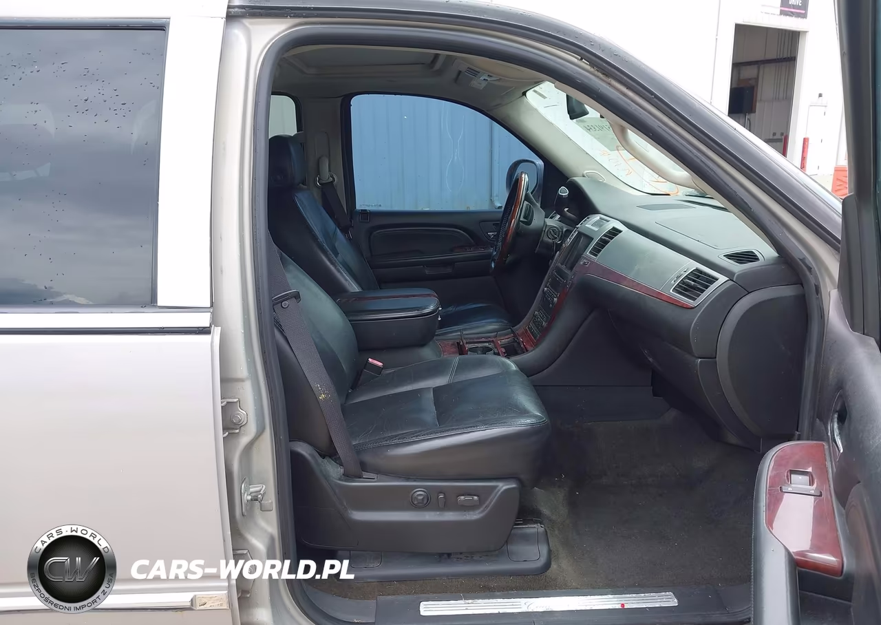 2007 Cadillac Escalade Standard VIN:1GYFK63887R179865 - 5