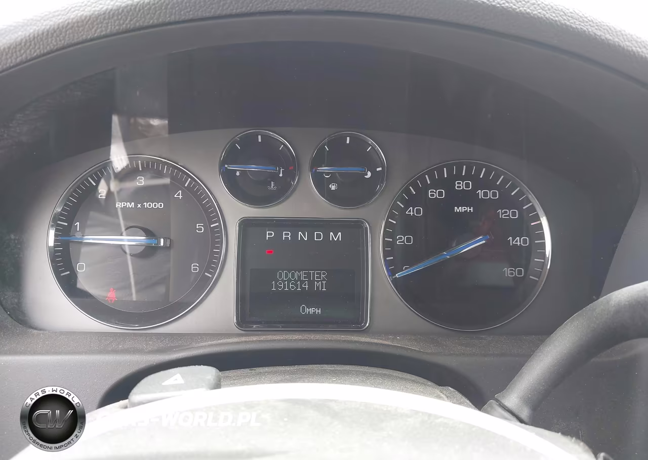 2007 Cadillac Escalade Standard VIN:1GYFK63887R179865 - 7