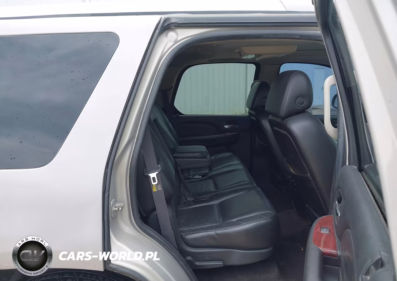 2007 Cadillac Escalade Standard VIN:1GYFK63887R179865 - 8