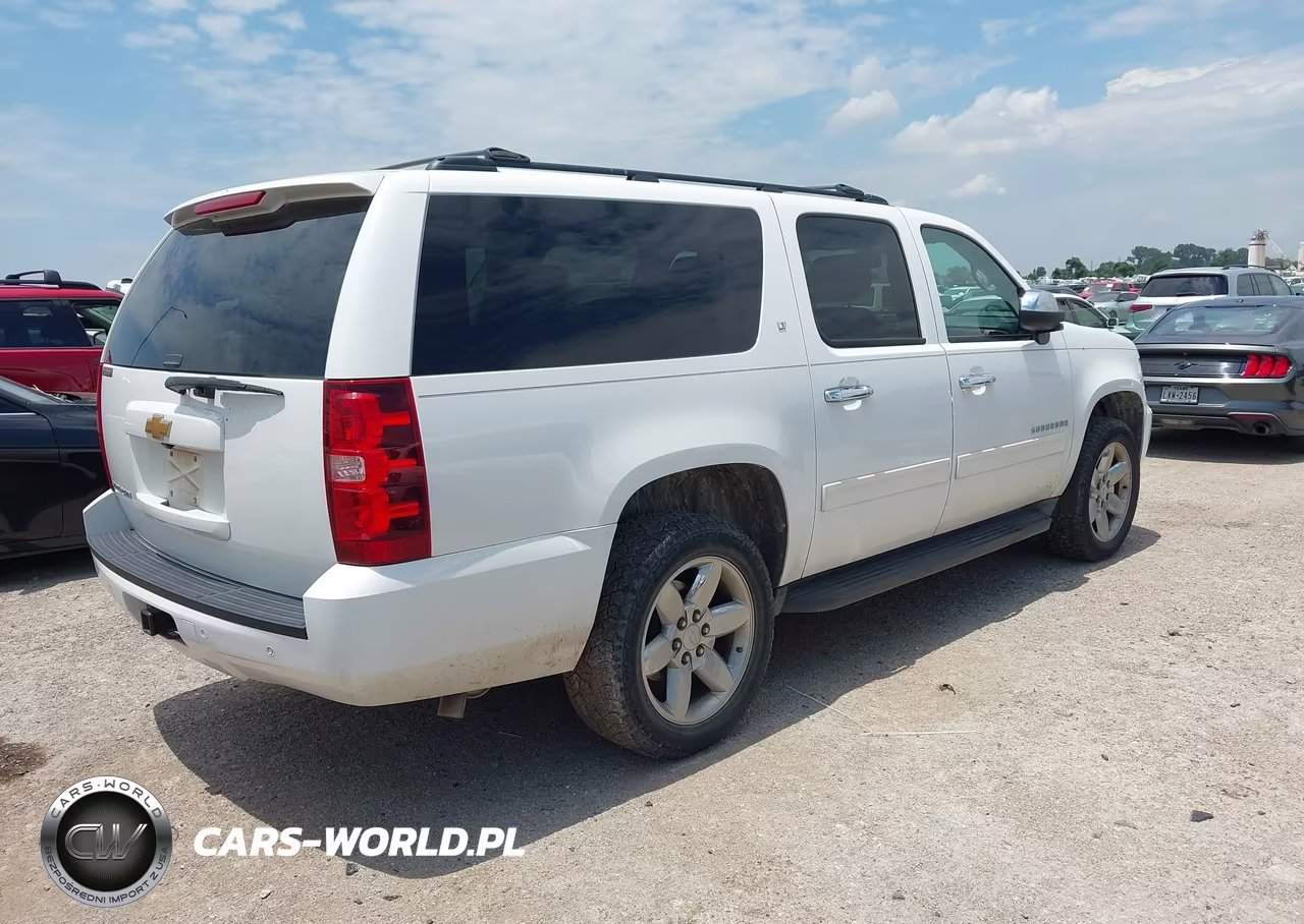 2014 Chevrolet Suburban 1500 Lt VIN:1GNSCJE0XER209464 - 4