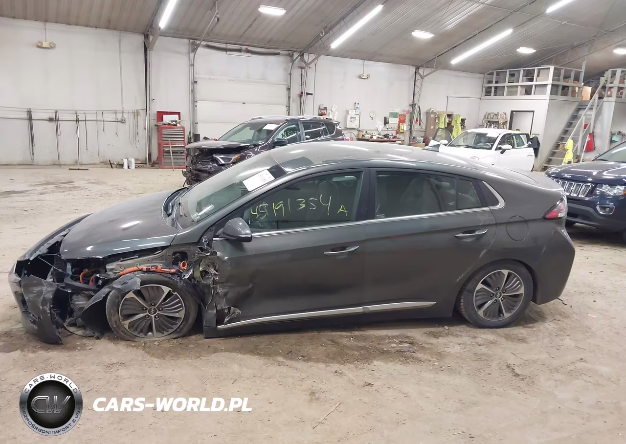 2022 Hyundai Ioniq Plug-In Hybrid Sel VIN:KMHC75LD8NU273977 - 14