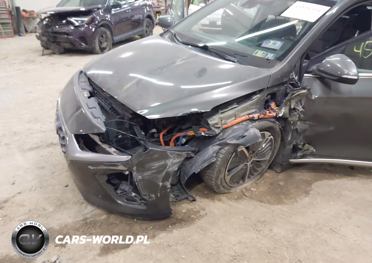 2022 Hyundai Ioniq Plug-In Hybrid Sel VIN:KMHC75LD8NU273977 - 6