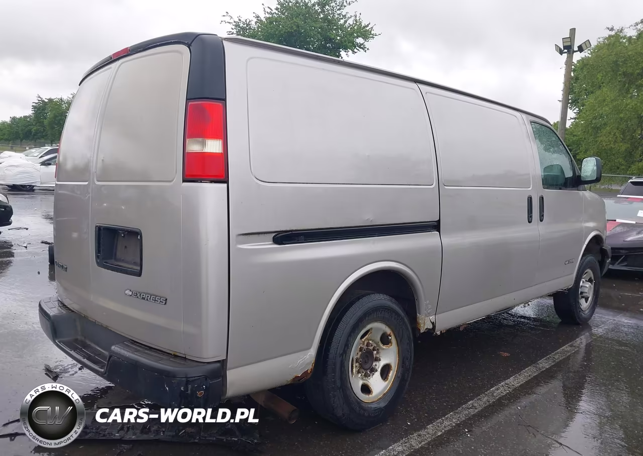 2006 Chevrolet Express Work Van VIN:1GCHG35V261262920 - 4