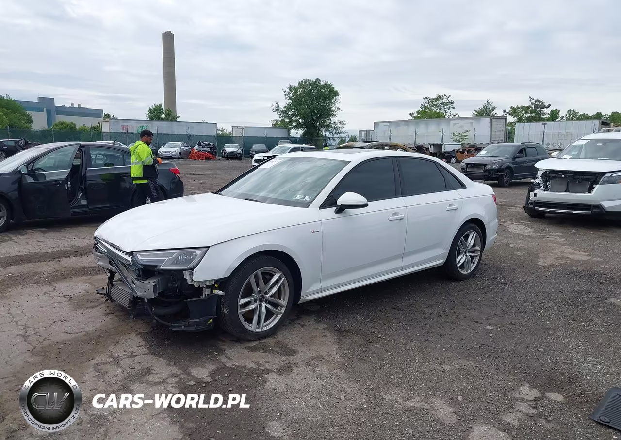 2017 Audi A4 2.0T Season Of Audi Premium VIN:WAUDNAF47HN045709 - 2