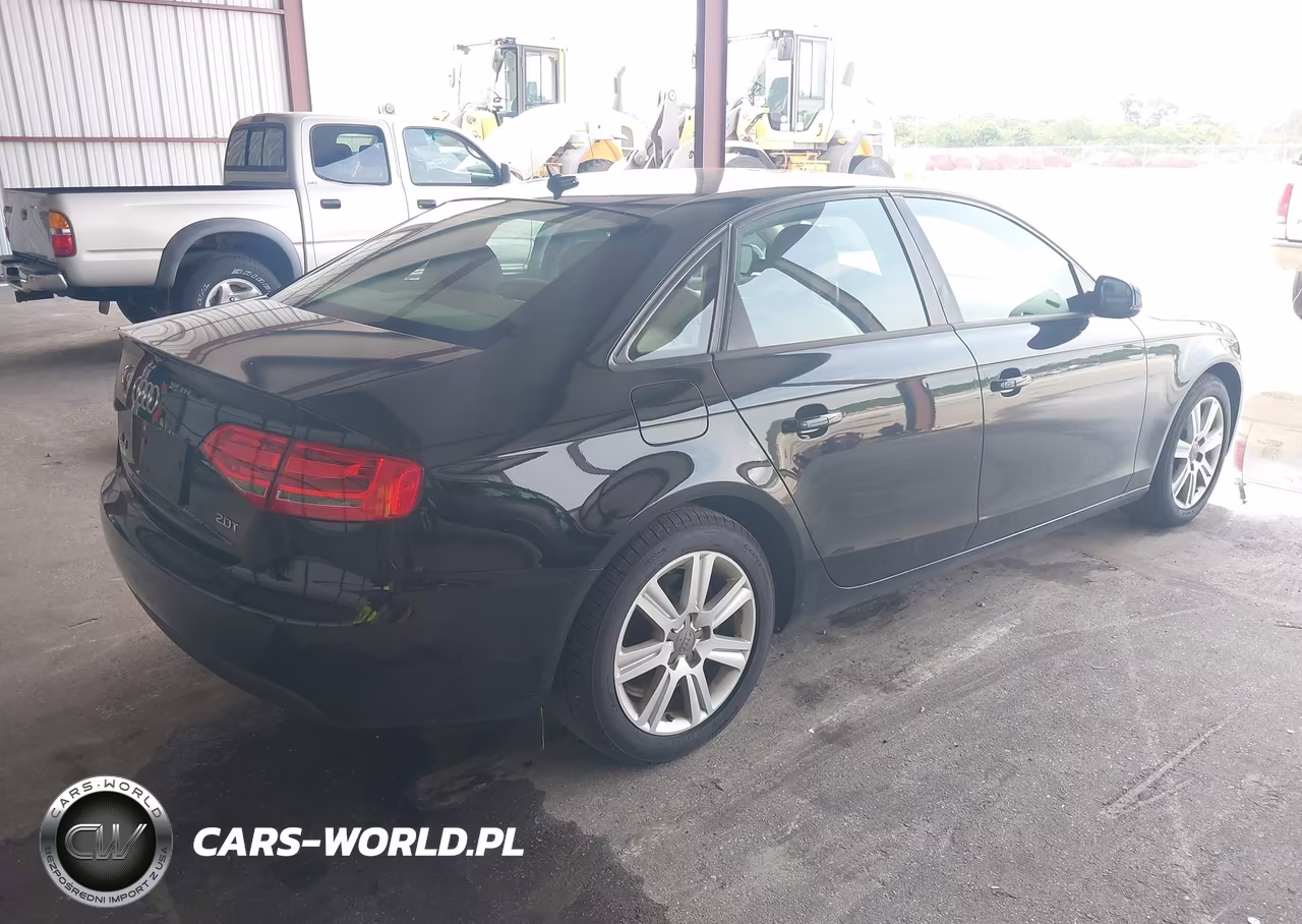 2011 Audi A4 2.0T Premium VIN:WAUAFAFL5BN013579 - 4