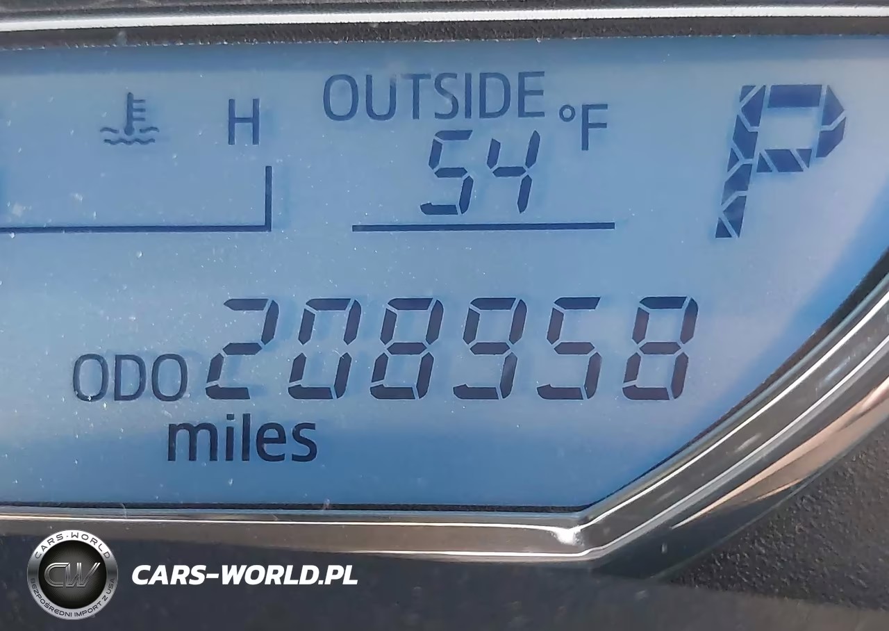 2014 Toyota Corolla Le Plus VIN:2T1BURHE4EC169162 - 16