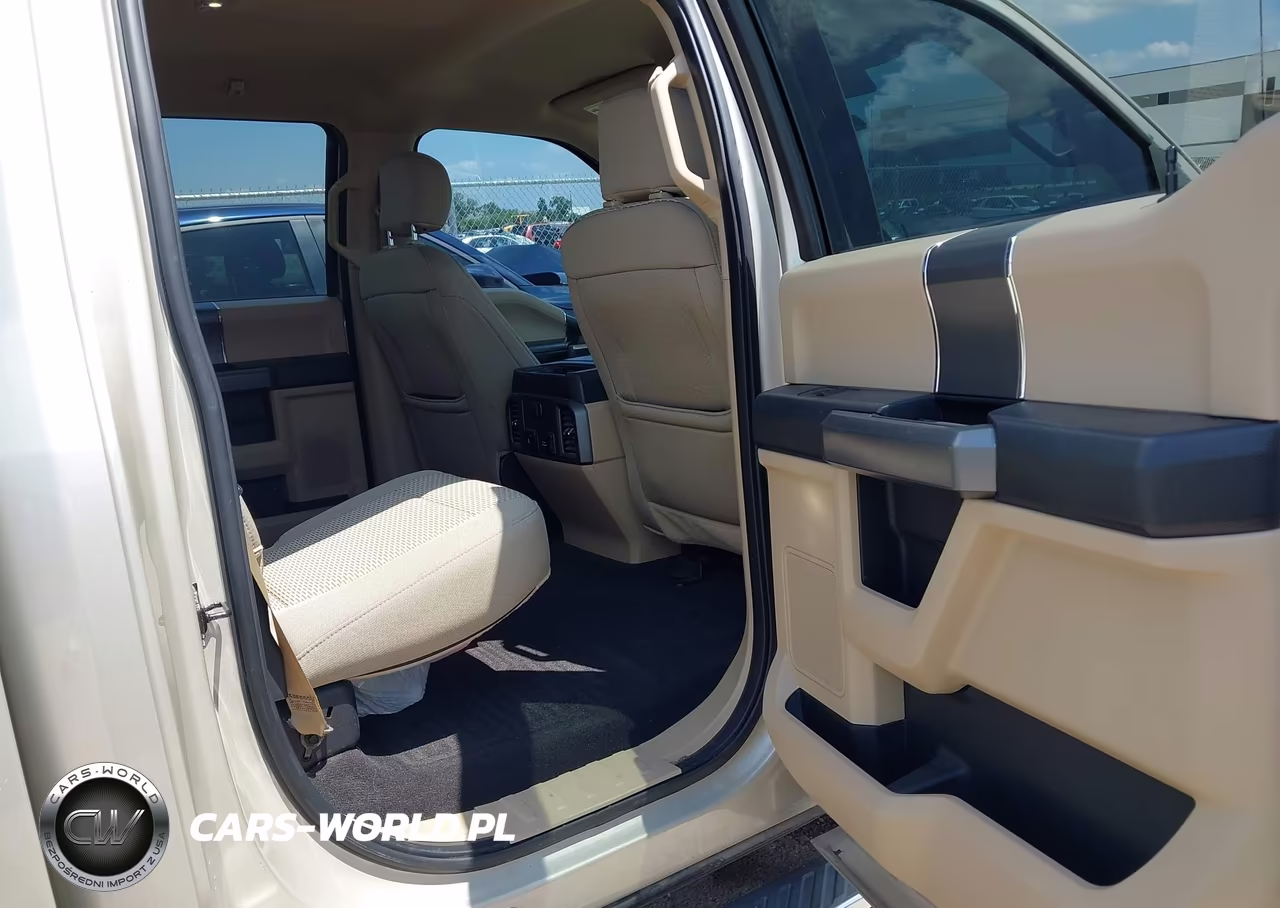 2018 Ford F-150 Xlt VIN:1FTFW1EG1JFD42835 - 8