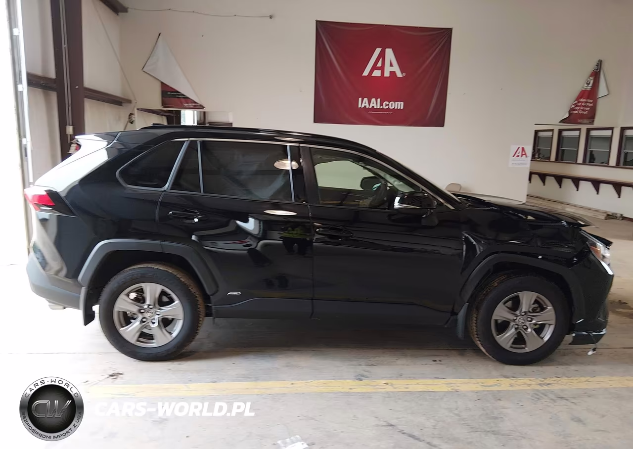 2025 Toyota Rav4 Hybrid Xle VIN:JTMRWRFV8SJ074194 - 13