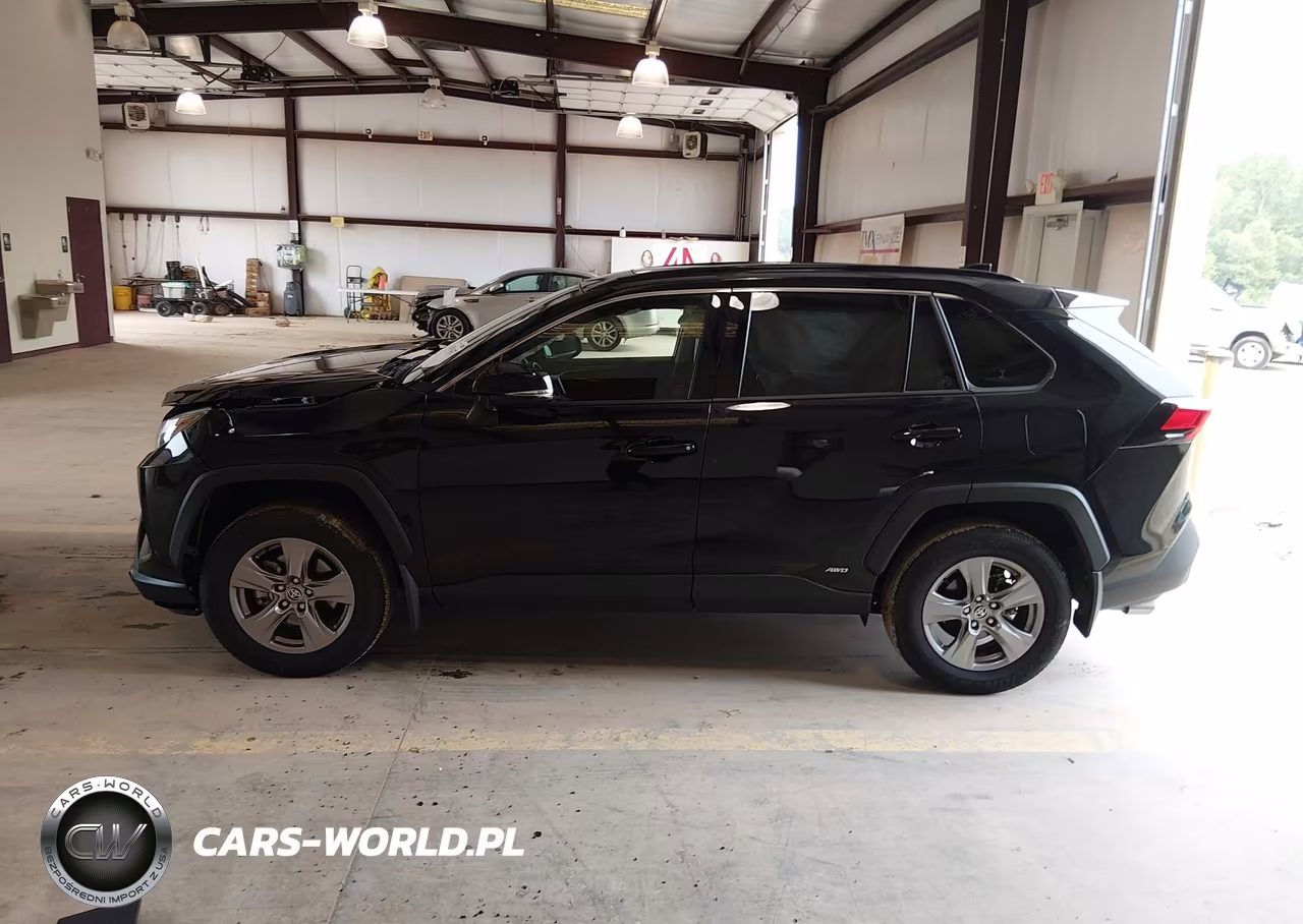 2025 Toyota Rav4 Hybrid Xle VIN:JTMRWRFV8SJ074194 - 14