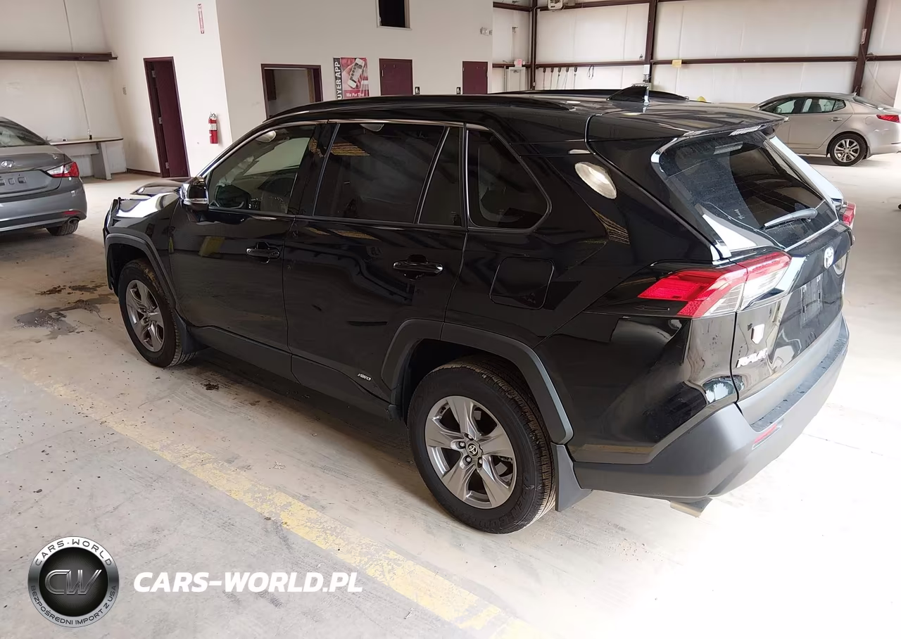 2025 Toyota Rav4 Hybrid Xle VIN:JTMRWRFV8SJ074194 - 3